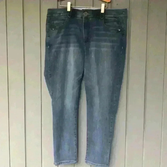 Democracy Denim Jean size 14 - Picture 1 of 5